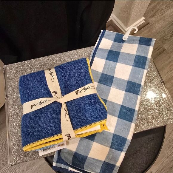 Dolly Parton Paisley and Checkered Kitchen Towel & Dish Cloth Set- Blue - Picture 10 of 10